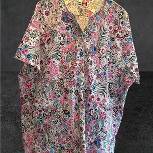 Scrub top